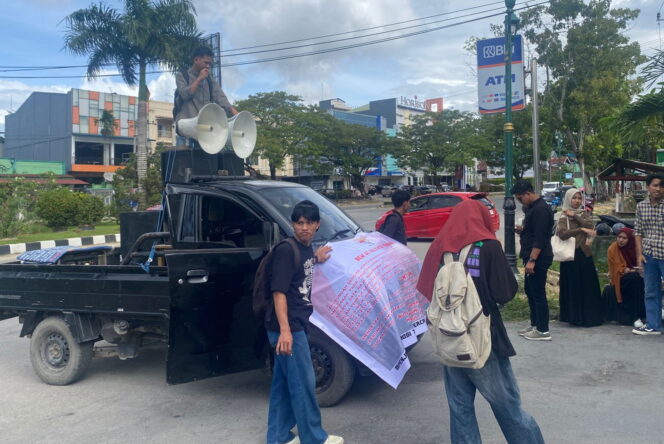 
					Kejati Sultra Didesak Periksa Direktur Perumda Aneka Usaha Kolaka
