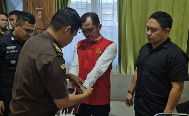 
					Kades Amolengu Jadi Tersangka Dugaan Korupsi Dana Desa 
